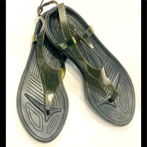 CROCS REALLY SEXI T-STRAP BUCKLE SANDALS BROWN ESPRESSO OLIVE GREEN SZ 11 LARGE